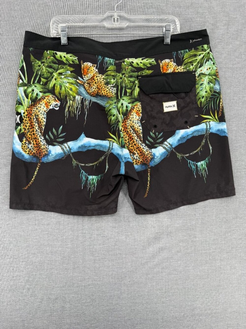 Hurley Phantom Board Shorts Leopard Print Mens 38 6" Beach Swim Trunks - Picture 2 of 6